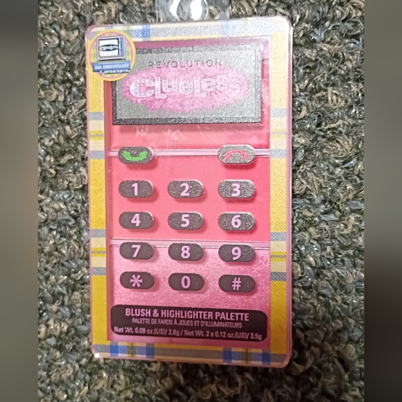 NWT Clueless Dionne Palette, 1 Lipgloss, 2 Pc Nail Art, 4 Lip Oil - Picture 10 of 10